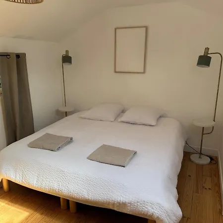 Maison Bord De - 11 Personnes *