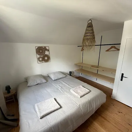Maison Bord De - 11 Personnes *